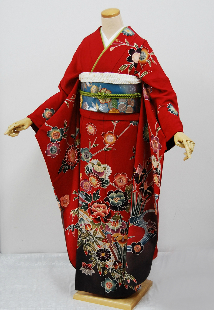 振袖 | 十二単と着物レンタルの雅ゆきで結婚式・京都観光